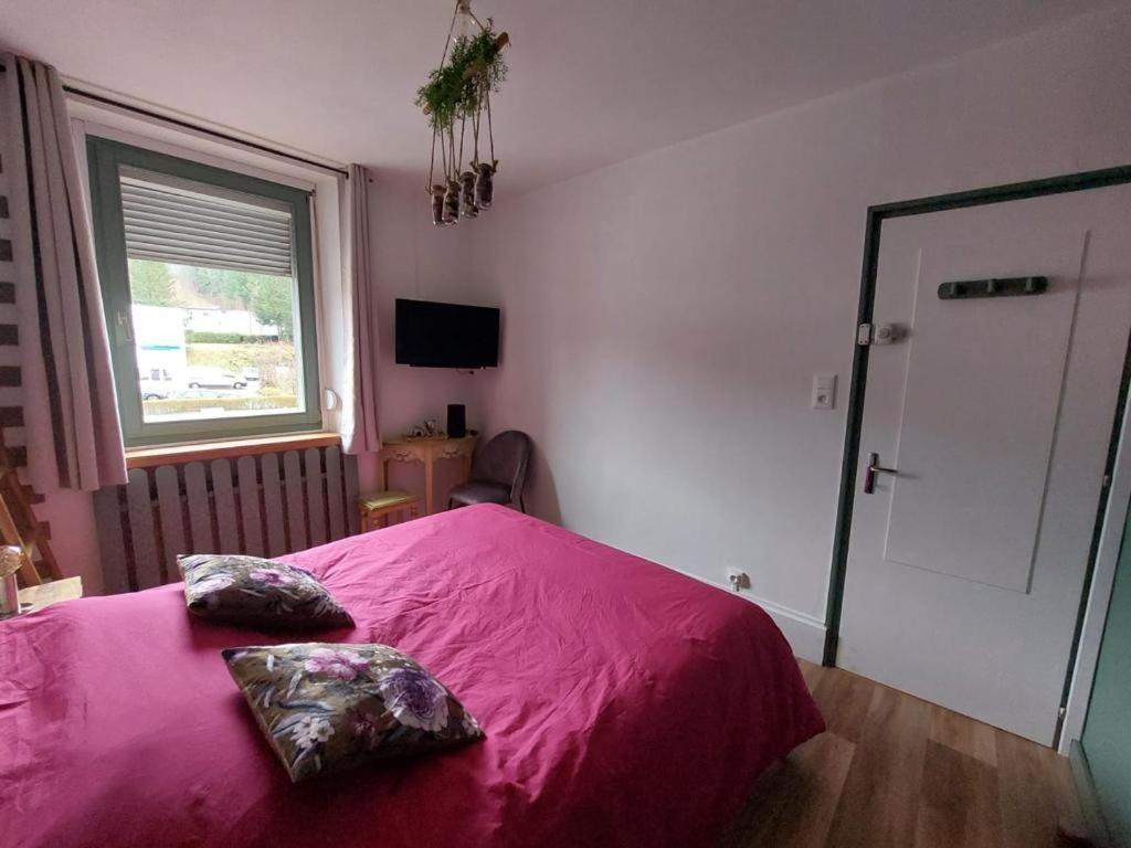 Au Bonheur Fait Maison Bed & Breakfast Saint-Maurice-sur-Moselle Exterior photo